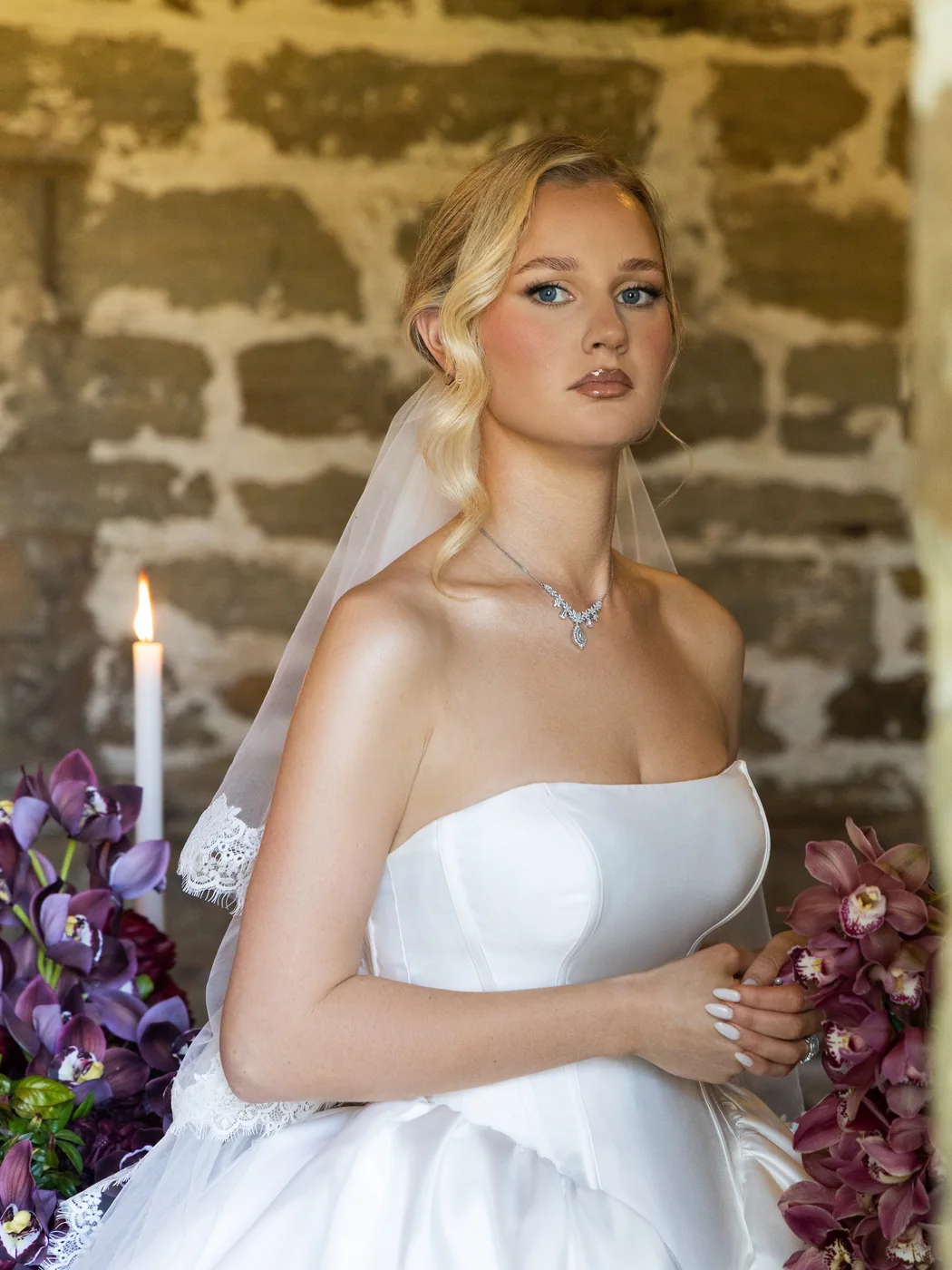 Natural tones, beautifully refined, after retouching